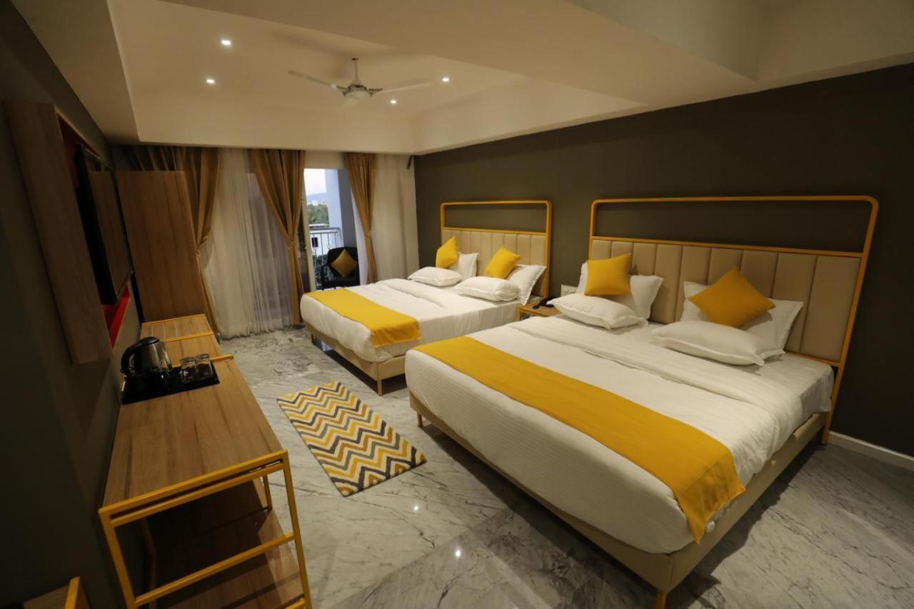 Phoenix - Unmatched Comfort Udaipur Ngoại thất bức ảnh